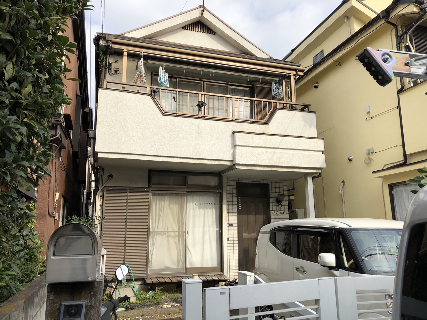 【東京外壁塗装専門店のブログ】屋上・ベランダ防水工事が大切な理由
