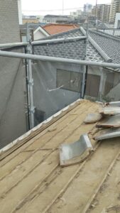 東京都葛飾区　S様邸　屋根工事　瓦屋根の撤去