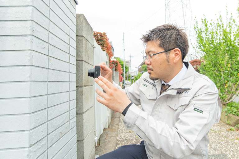 東京外壁塗装専門店では保険金の申請や立ち合いもサポート