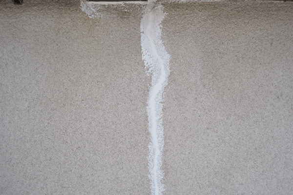 【東京外壁塗装専門店のブログ】高圧洗浄やひび割れ補修、シーリングも重要！