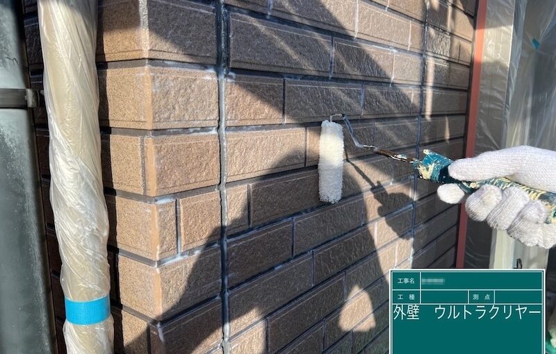 東京都葛飾区｜外壁のデザインを損なわないクリヤー仕上げ ウルトラクリヤー塗布